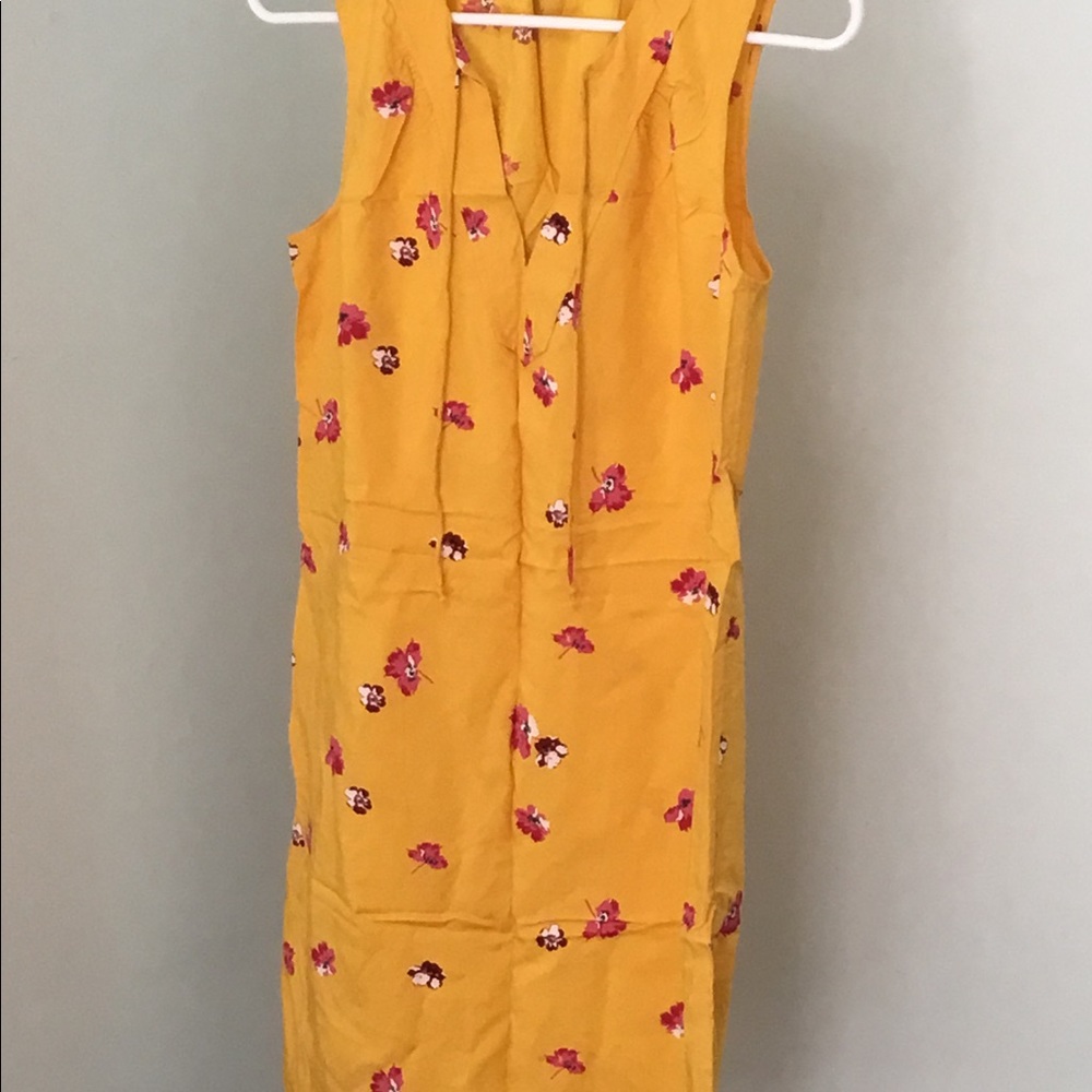 Old Navy dress